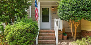 1525 Edgeside Court Gallery 1