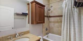 1951 N Monticello Gallery 7