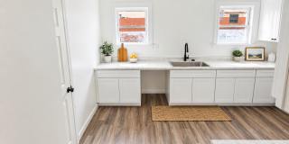 2509 Gladstone St Gallery 5