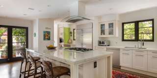 1745 N Vista St Gallery 5