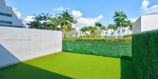1000 Venetian Way Gallery 41