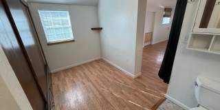 3304 1/2 North 36th Street Gallery 12