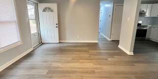 Charming Single-Family Home with Fenced in Backyard! Gallery 11