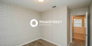 5733 Michigan Avenue Gallery 11