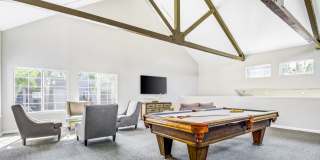 Stoneybrook Gallery 17