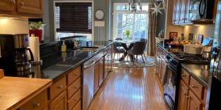 150 HERNDON MILLS Circle Gallery 9