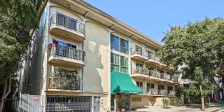 1045 N Kings Rd unit: 108 Gallery 1