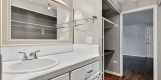 Beautiful Denver Condo Gallery 14