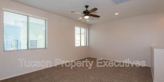 2442 East Emerald Moon Drive - 1 Gallery 18