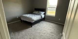 1838 J Avenue Northeast - Lower Gallery 3