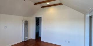 Upstairs one bedroom available now on Emerald between Cass and Bayard Gallery 10