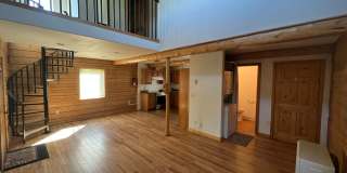 Century 21 Gold Rush - 2 bed, 1.5 bath (North Pole) Gallery 12
