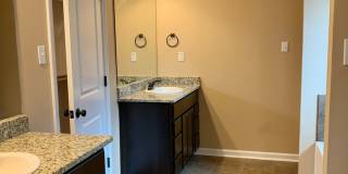 3BD/2BA House for Lease in Magnolia Lakes - Close to LSU Gallery 11
