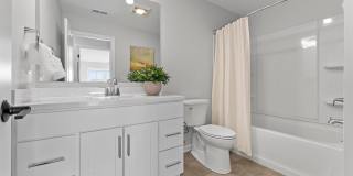 The Grand Meadows Gallery 16
