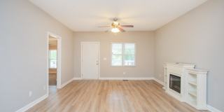 1014 Douglas Avenue Gallery 7