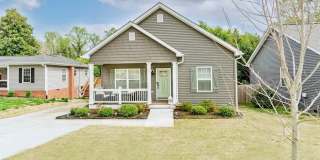 Beautiful 3/2 Available June 1st! Gallery 1