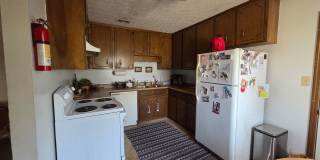 2 bed 1 bath duplex on Barber St. Gallery 1