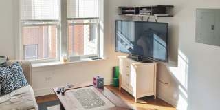 3808 North SHEFFIELD Ave. Apt. Gallery 19