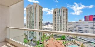 2777 Paradise Road Gallery 36