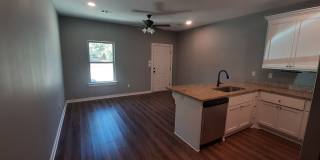 2 BD/1 BA 852 SQFT at 512 N Oak St Searcy $1050.00 a month Gallery 1