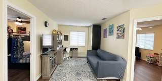 5152 Woodfield Way Gallery 24