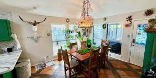 Beautifully updated home IN THE BLUFFS! Gallery 26