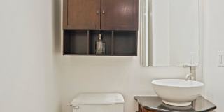 Beautiful One Bedroom in the Heart of Foggy Bottom| Water and Gas Included! Gallery 14