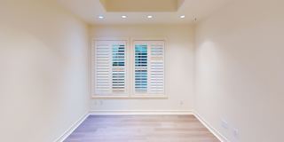 Spacious 4-bedroom 4.5 bath Home in a Gated Complex Gallery 73