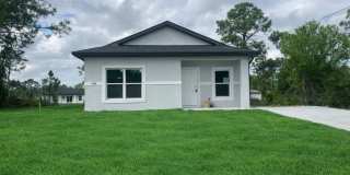 Bright  Modern 2 Bed-1 Bath Pet-Friendly Home in Desirable Lehigh Acres! Gallery 1