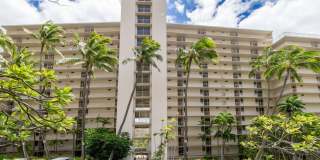 Makaha Valley Towers Gallery 1