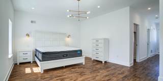3038 SALMON Street Gallery 27