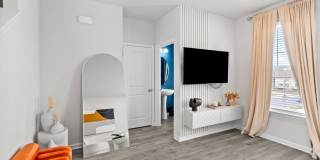 9715 SUMMERTON Drive Gallery 28
