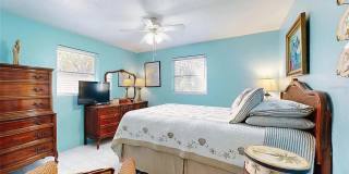 Charming 2-bedroom, 1-bath home Gallery 21