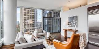 909 5th Ave Unit 1904 Gallery 7