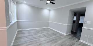 Renovated townhome in Great Alpharetta location Gallery 3