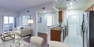 Versailles Koreatown Gallery 7