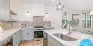 2307 Broad Street Gallery 12