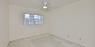 Fantastic 2br/2ba Condo in 55+ Community in On Top Of The World, Clearwater ! Gallery 21