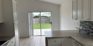 1767 BOXENEY DRIVE Gallery 6