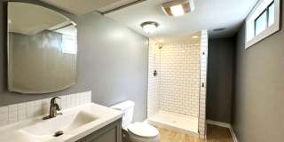 ESTABLISHED NEIGHBORHOOD!!  4 Bedroom, 2 Bath Home in Ankeny Gallery 17