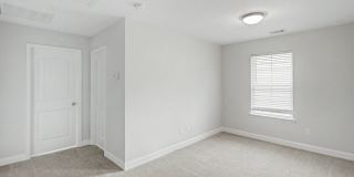 156 Hamlet Court Gallery 29
