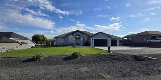 2914 Karlee Drive Gallery 1
