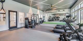 2201 Creekview Gallery 16