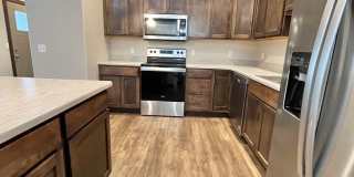 3 Bed/2.5 Bath Townhome For Rent! Gallery 12