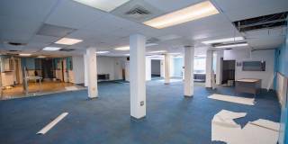 207 W KING Street Gallery 49