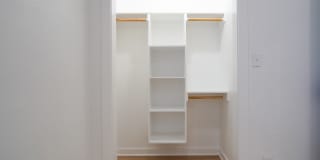 2728 Holly St Gallery 13