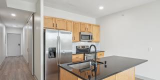 Waterside at RiverPark Place Gallery 1