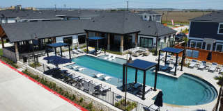 Villas at Creekside Gallery 9