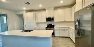 AVAILABLE 7/1/26 - ALMOST NEW 4 BEDROOMS, 3.5 BATHS, UPSTAIRS LOFT, 2 CAR GARAGE BY LENNAR HOMES IN LAKE COMMUNITY IN NORTH NATOMAS Gallery 1