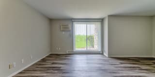 Glen Hills Apartments Gallery 9